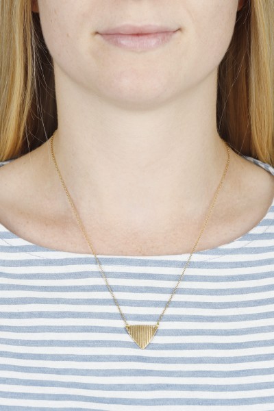 Necklace structured Triangle